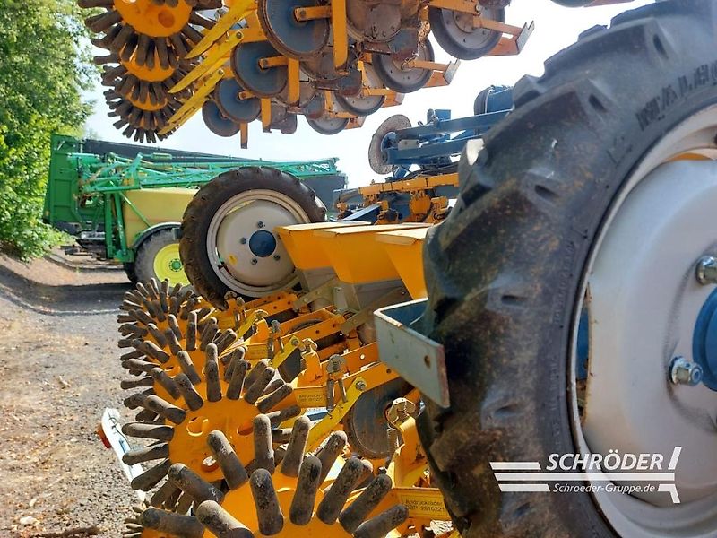 Kleine UNICORN 18-REIHIG