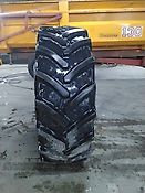 BKT 620/70R42 BKT 35/40MM ONGELIJK