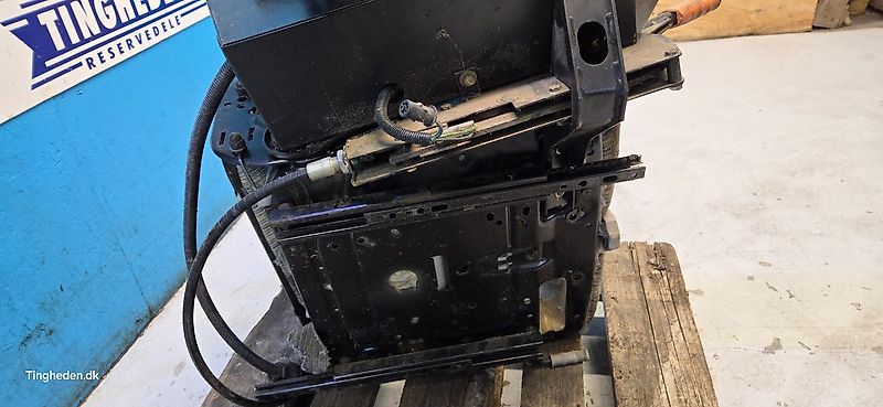 New Holland TX68 (Spare part/Reservedel/Ersatzteil)