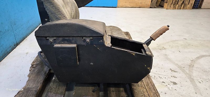 New Holland TX68 (Spare part/Reservedel/Ersatzteil)