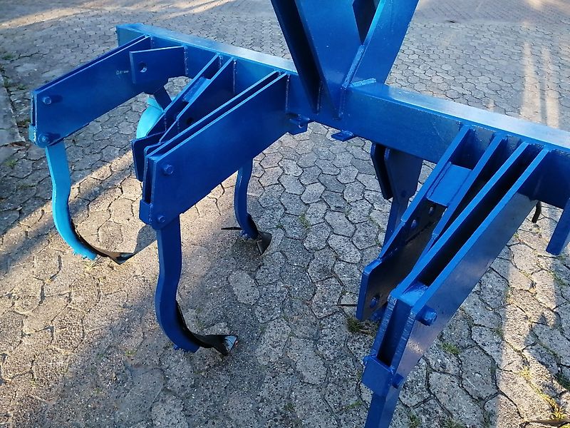 Frost Kein Amazone TL,Lemken Topaz,Howard, Frontgrubber,Heckgrubber,kurzgrubber,Vorbaugrubber 2,1m Rahmenbreite 6Stile mit 35cm Strichabstand 200cm Arbeitsbreite Stufenlos Verstellbare Tasträder 400mm Eisenbereift Ideal als Vorbaugrubber zur Auflockerung von Ro