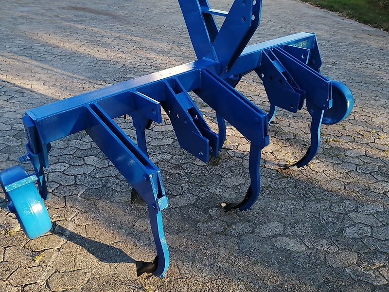 Frost Kein Amazone TL,Lemken Topaz,Howard, Frontgrubber,Heckgrubber,kurzgrubber,Vorbaugrubber 2,1m Rahmenbreite 6Stile mit 35cm Strichabstand 200cm Arbeitsbreite Stufenlos Verstellbare Tasträder 400mm Eisenbereift Ideal als Vorbaugrubber zur Auflockerung von Ro