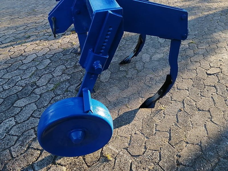 Frost Kein Amazone TL,Lemken Topaz,Howard, Frontgrubber,Heckgrubber,kurzgrubber,Vorbaugrubber 2,1m Rahmenbreite 6Stile mit 35cm Strichabstand 200cm Arbeitsbreite Stufenlos Verstellbare Tasträder 400mm Eisenbereift Ideal als Vorbaugrubber zur Auflockerung von Ro