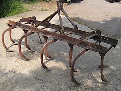 Ransomes 9 tine rigid leg cultivator