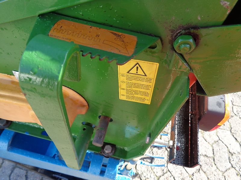 Köckerling Köckerling Herbamat 250cm 30 Reihen 8,3cm Reihenabstand Transportbreite 2,75m Schlitzdrille Nachsaatgerät Direktsaatgerät nicht Vredo Moore Uni Drill Eurogrenn Direksaatgerät für Umbruchlose Neuansaat