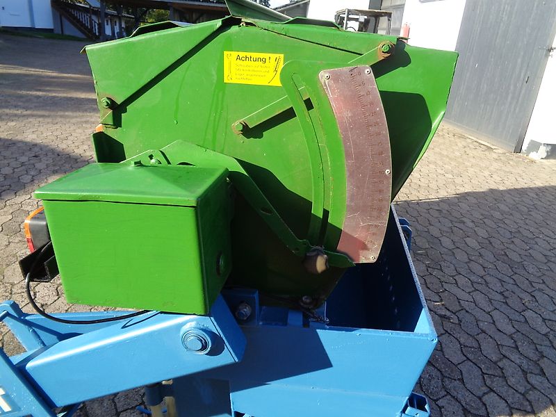 Köckerling Köckerling Herbamat 250cm 30 Reihen 8,3cm Reihenabstand Transportbreite 2,75m Schlitzdrille Nachsaatgerät Direktsaatgerät nicht Vredo Moore Uni Drill Eurogrenn Direksaatgerät für Umbruchlose Neuansaat