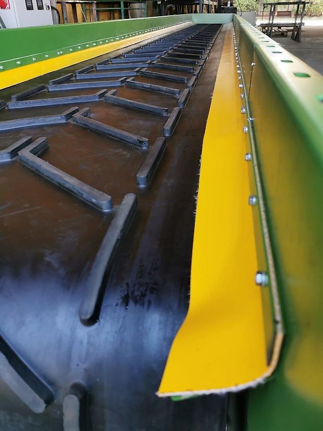 Metal Mania Przenośnik Taśmowy