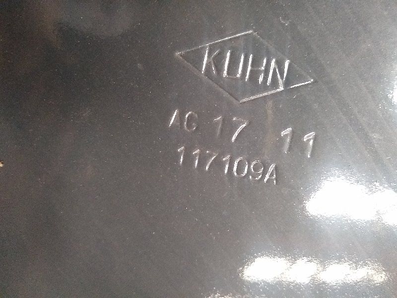 Kuhn Scheiben gezackt und rund