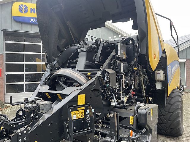 New Holland BB1290 S