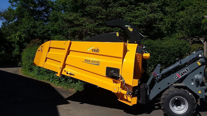 VDMJ Einstreumaschine WSB-A210Z Strohverteiler Radlader Teleskoplader
