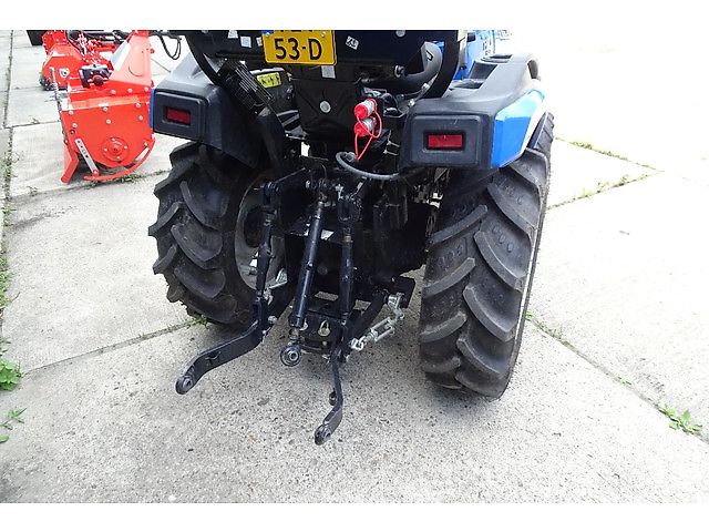 Solis compacttrekker Weinig uren! HST26