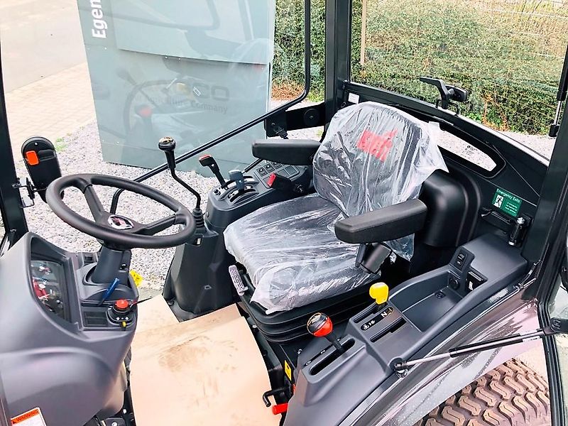 Kioti CX 2510 CH (auch mit Winterdienstpaket als Option lieferbar)