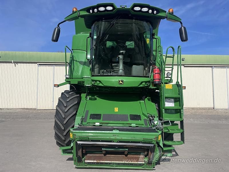 John Deere T670 i