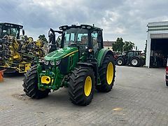 John Deere 6120M
