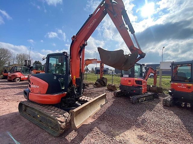 Kubota KX 057-4
