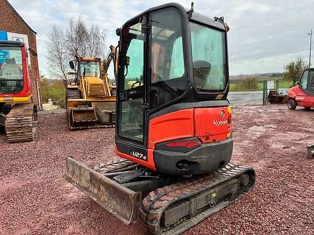 Kubota U 27-4