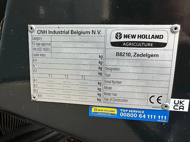 New Holland Bigbaler 1270 plus cropcutter