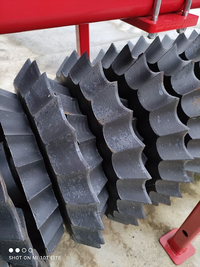 Husch Zahnringwalze 300