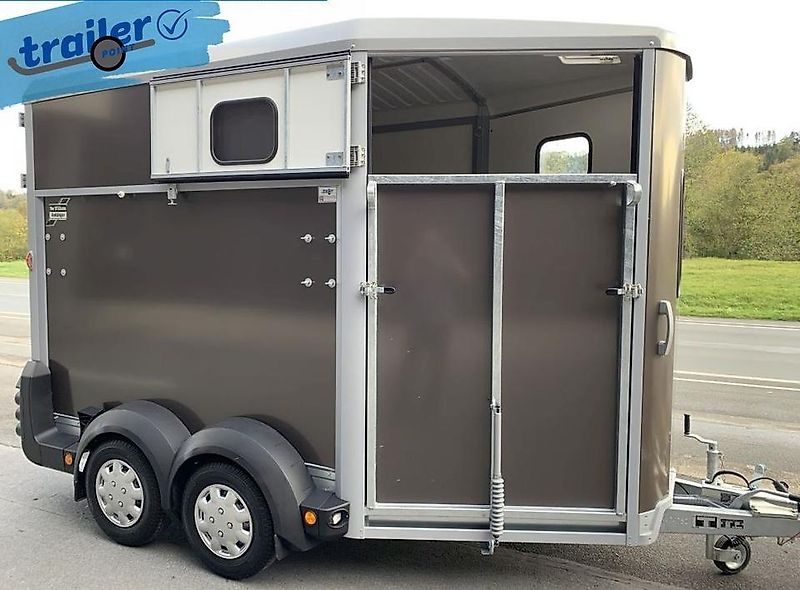 Ifor Williams Pferdeanhänger XL - HB511