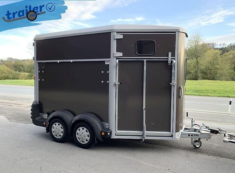 Ifor Williams Pferdeanhänger XL - HB511