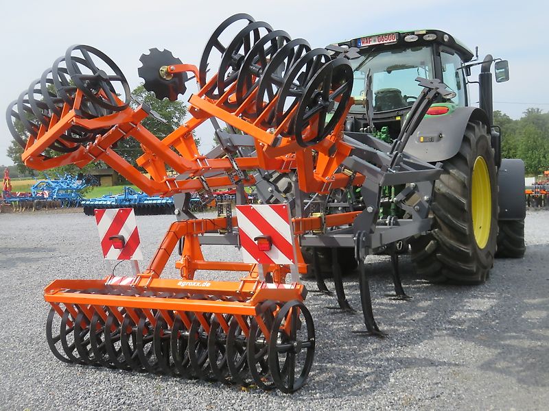 AgroXX TRIPLE-X 4.0-13 ZINKEN MULCHGRUBBER PREMIUM MIT DACHRINGWALZE--