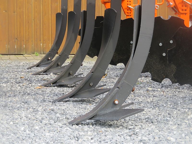AgroXX TRIPLE-X 4.0-13 ZINKEN MULCHGRUBBER PREMIUM MIT DACHRINGWALZE--