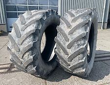 BKT 650/65R38 BKT RT-657 van 12 en 18mm (trekkertrek) BKT 650/65R38 BKT RT-657 van 12 en 18mm (trekkertrek)