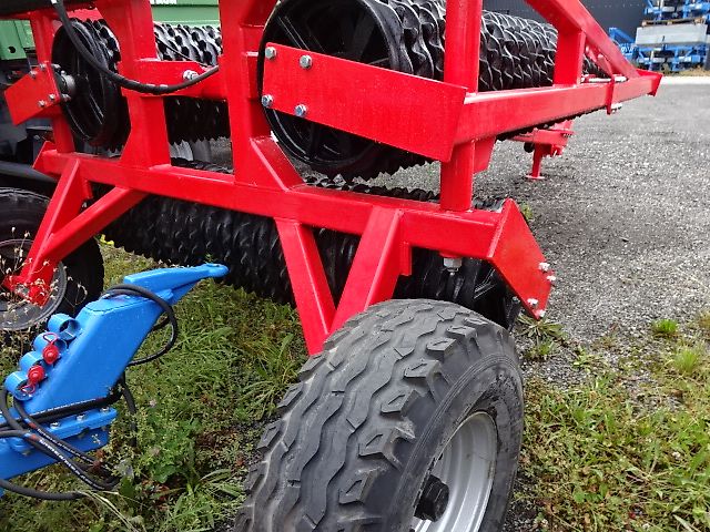 SVD- Cambridgewalze NEU -  8 Meter Sonderpreis Cambridgewalze 8 Meter- Hydraulisch- 3 teilig