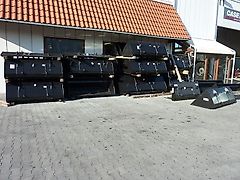 SMS Frontlader Anbaugeräte wegen Geschäftsaufgabe zu Sonderpreisen