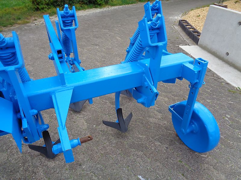 Lemken Lemken 300cm Kurzgrubber System Rabe mit Nonstopsteinsicherung Zapfwellendurchtieb Mechanische Hitch&Stützrädern