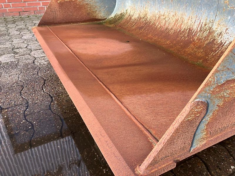 Bressel und Lade Schwergutschaufel M CLAAS TORION