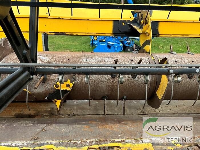 New Holland VARIFEED 12,5 M HD