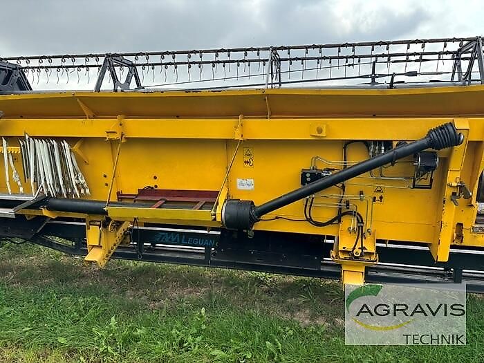New Holland VARIFEED 12,5 M HD