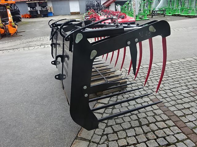 H L M - Silogreifgabel- Silogreifzange - Großvolumen- Maxi- XXL - 2,2 Meter - 2,4 Meter - 2,5 Meter XXL- Silogreifgabel Großvolumen- Silogreifgabel- XXL - 2,2 Meter - 2,4 Meter - 2,5 Meter