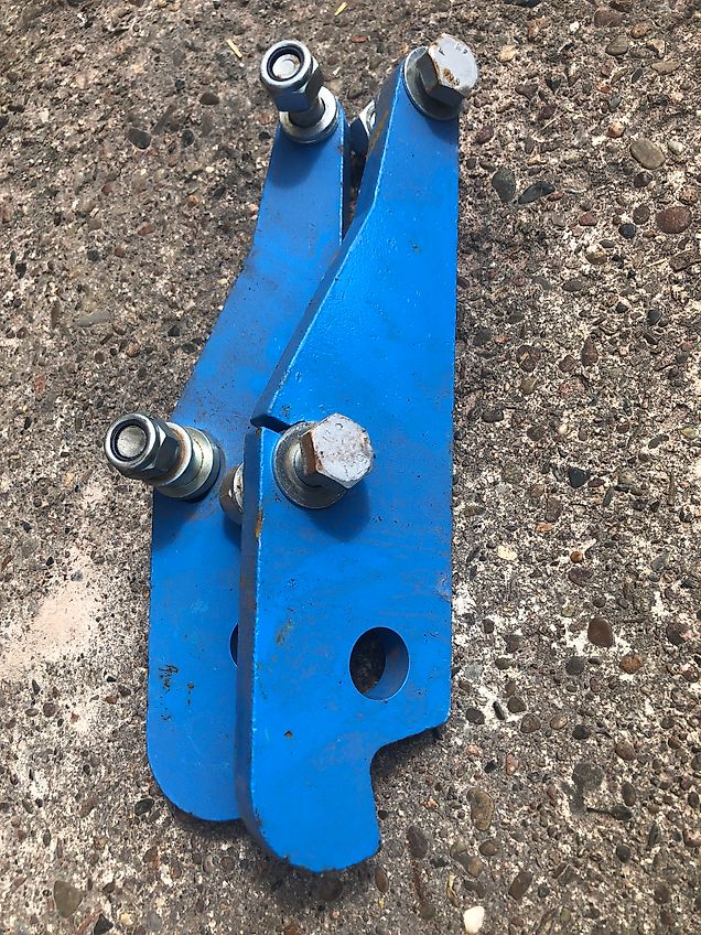 Lemken Kupplungsteile Solitär:Zirkon, 6618364, Fanghaken und Anbauplatten, Paketpreis