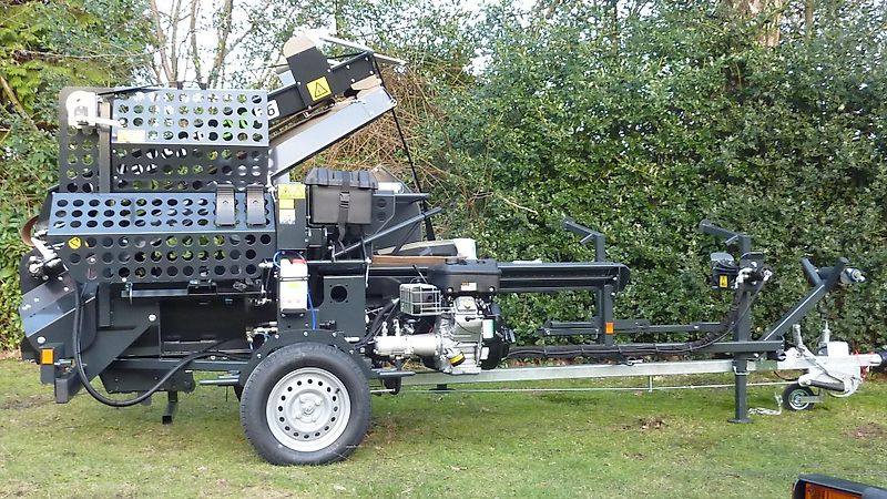 Pilkemaster EVO 36 Mobil Sägespalter Brennholzautomat