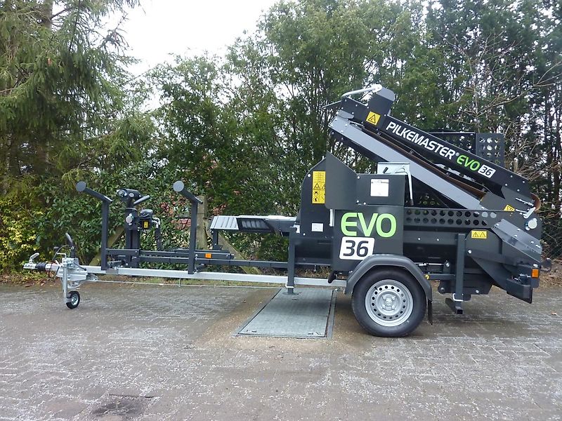 Pilkemaster EVO 36 Mobil Sägespalter Brennholzautomat