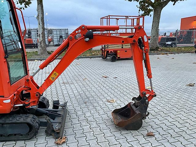 Kubota KX016-4G