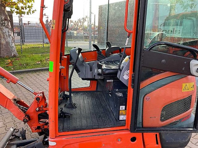 Kubota KX016-4G