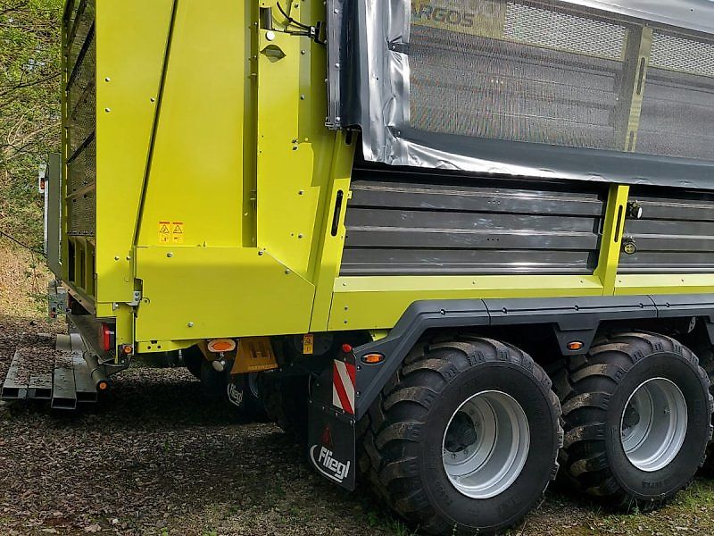 Fliegl Cargos 8500 Tridem