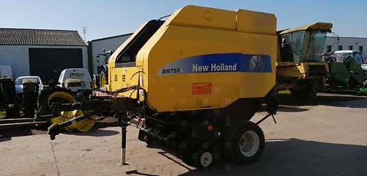 New Holland PRESSE BR 750A POUR PIECES