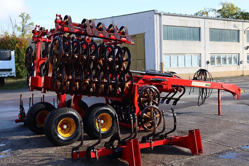 Horsch REXIUS TWIN 550
