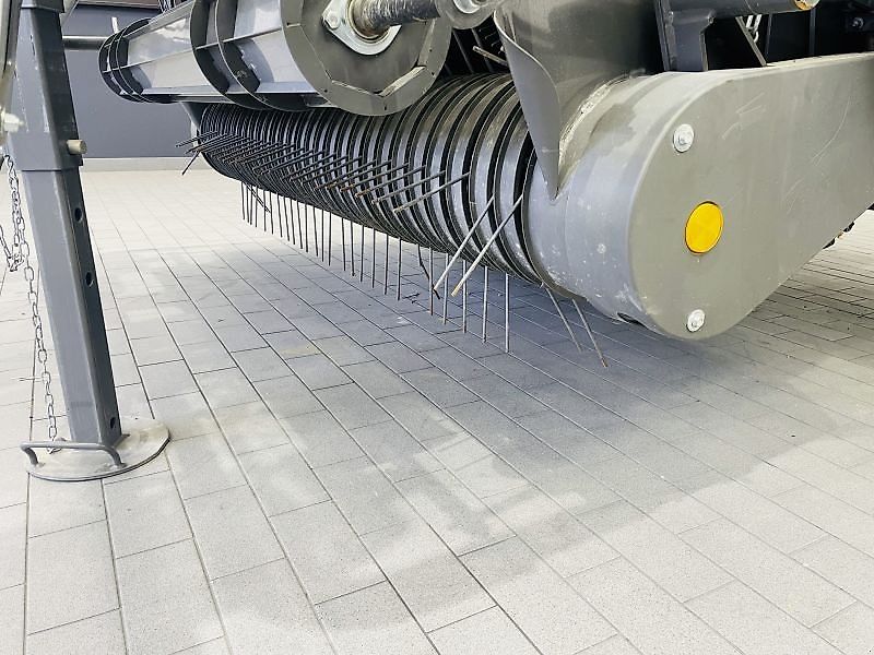 Massey Ferguson RB 4180 V XTRA