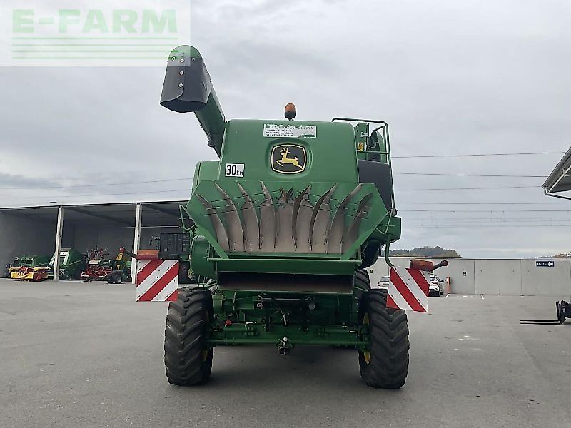 John Deere t560hm