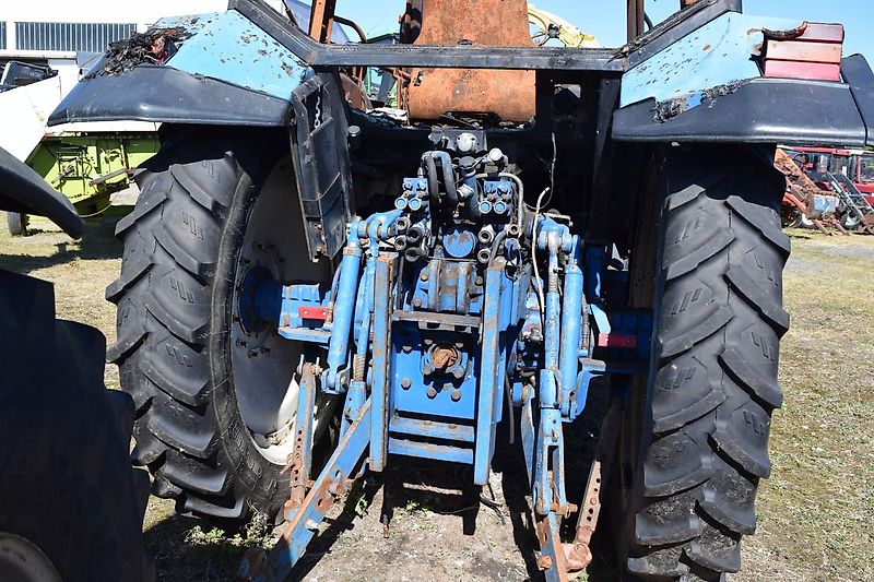 New Holland 8340 *zur Teileverwertung*