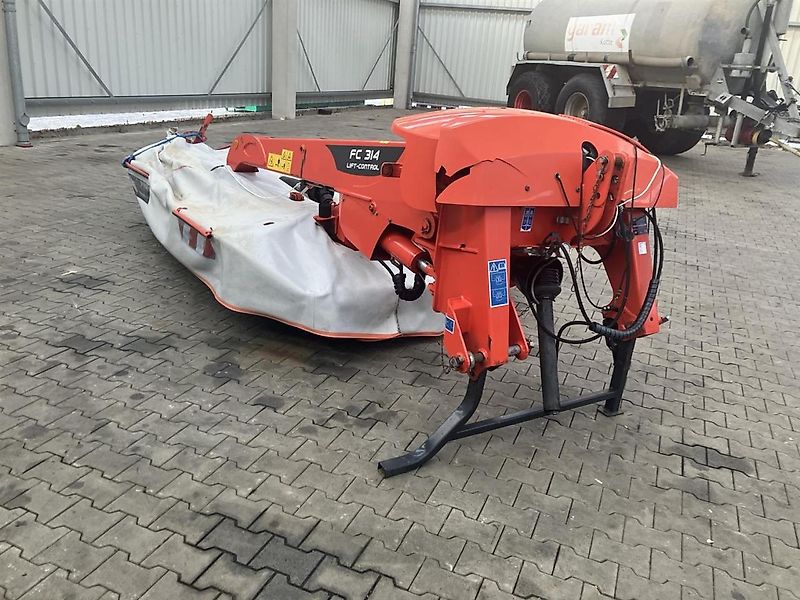 Kuhn FC 314 Lift Control