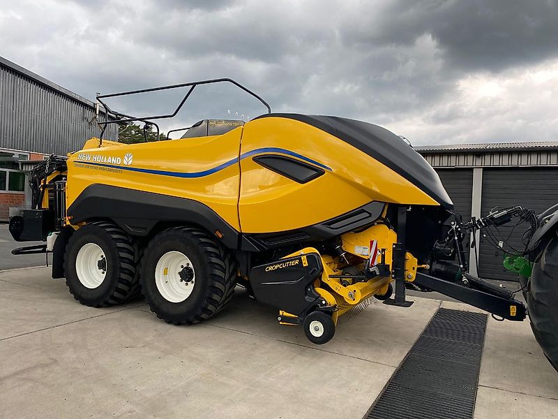 New Holland BB 1290 High Density CropCutter