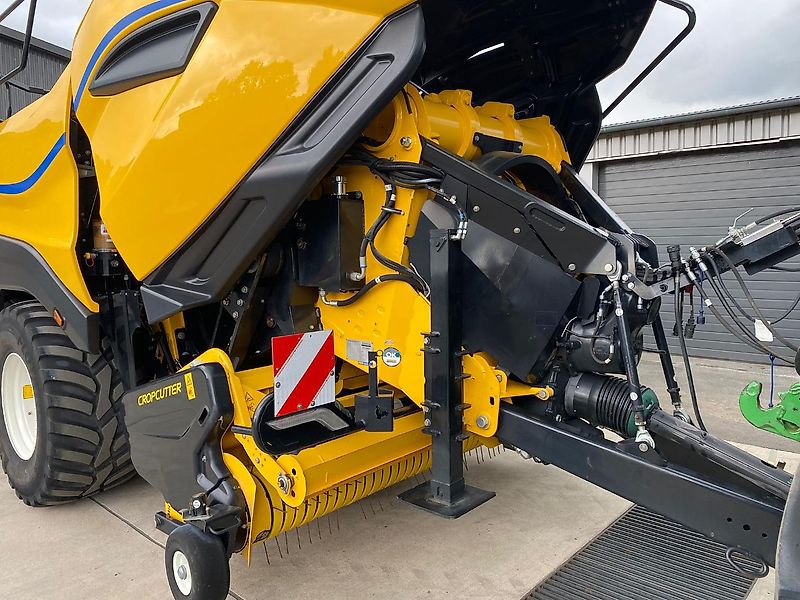 New Holland BB 1290 High Density CropCutter