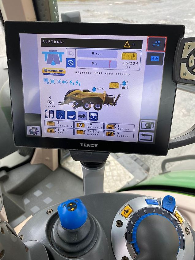 New Holland BB 1290 High Density CropCutter