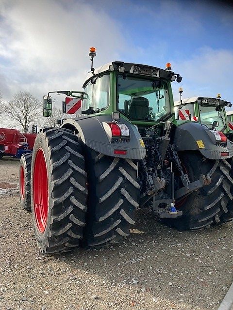 Fendt 828 Vario S4 ProfiPlus